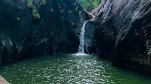 Waterfalls in Belihuloya